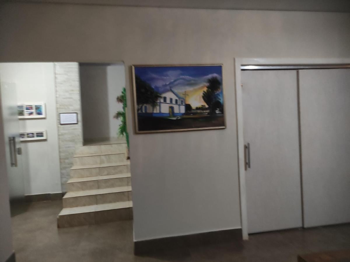 Pousada Da Gi Suites E Turismo ชาปาดา ดอส กิมาไรส์ ภายนอก รูปภาพ