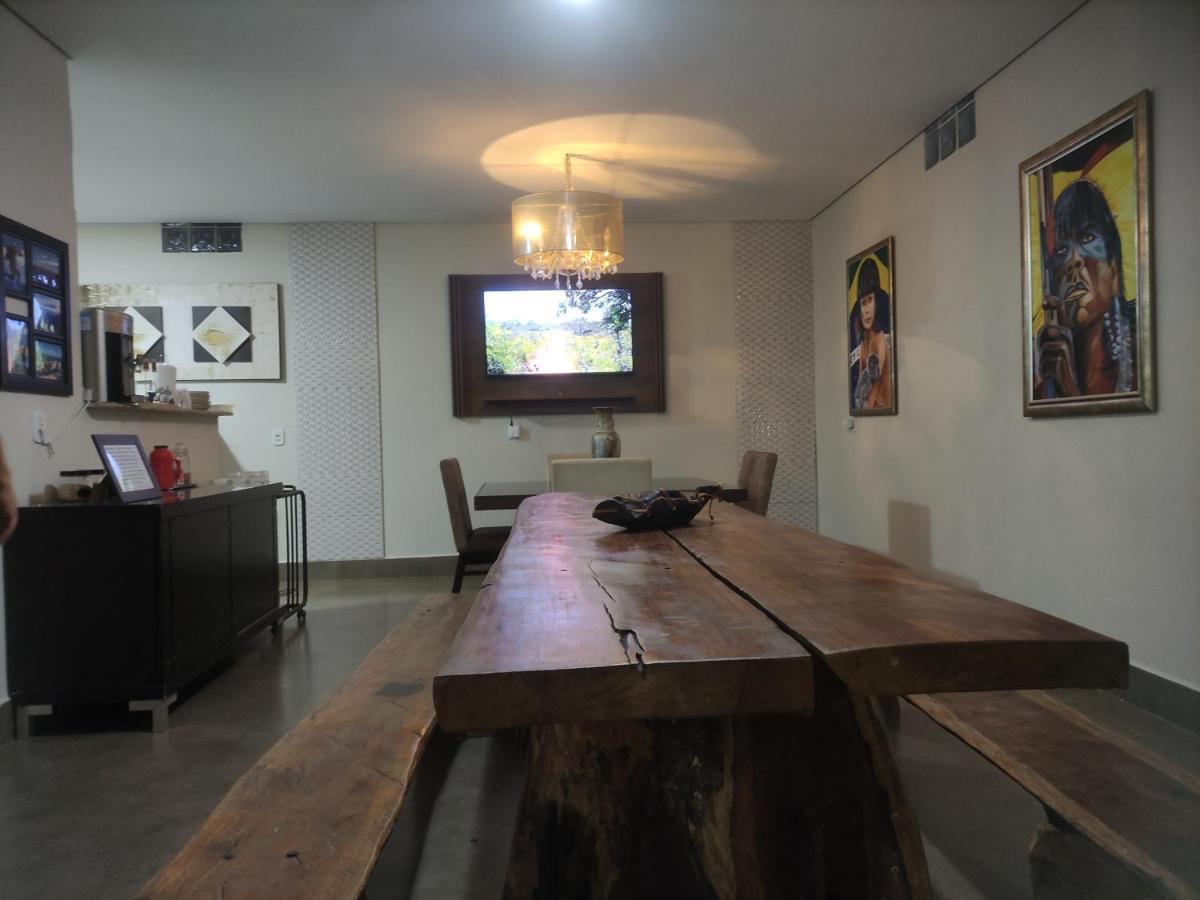 Pousada Da Gi Suites E Turismo ชาปาดา ดอส กิมาไรส์ ภายนอก รูปภาพ