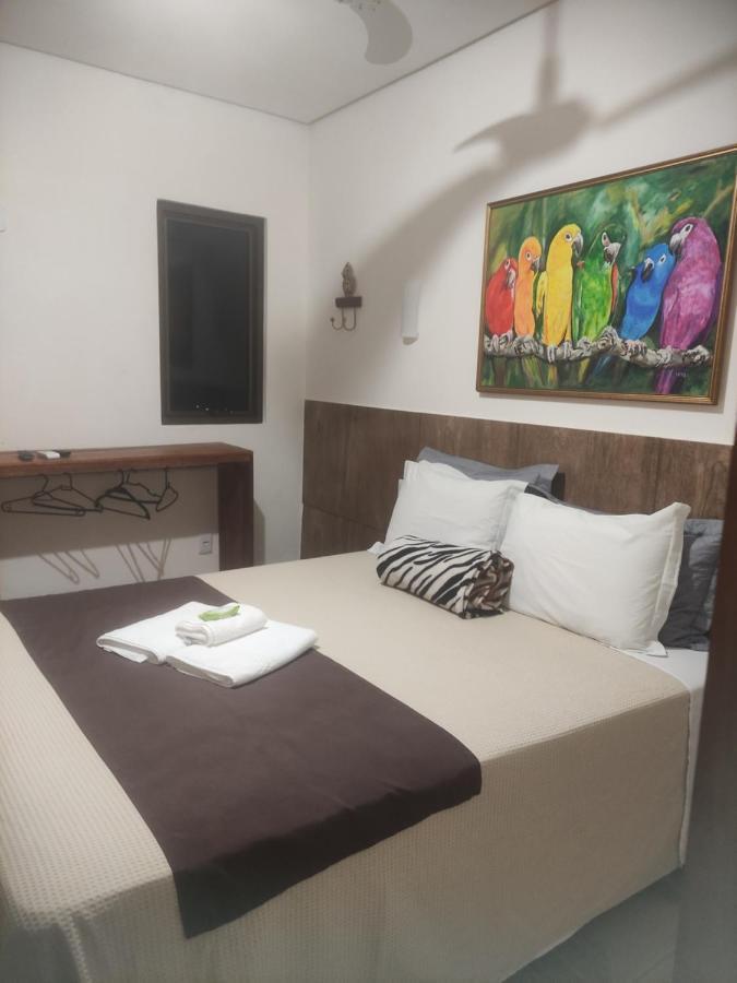 Pousada Da Gi Suites E Turismo ชาปาดา ดอส กิมาไรส์ ห้อง รูปภาพ