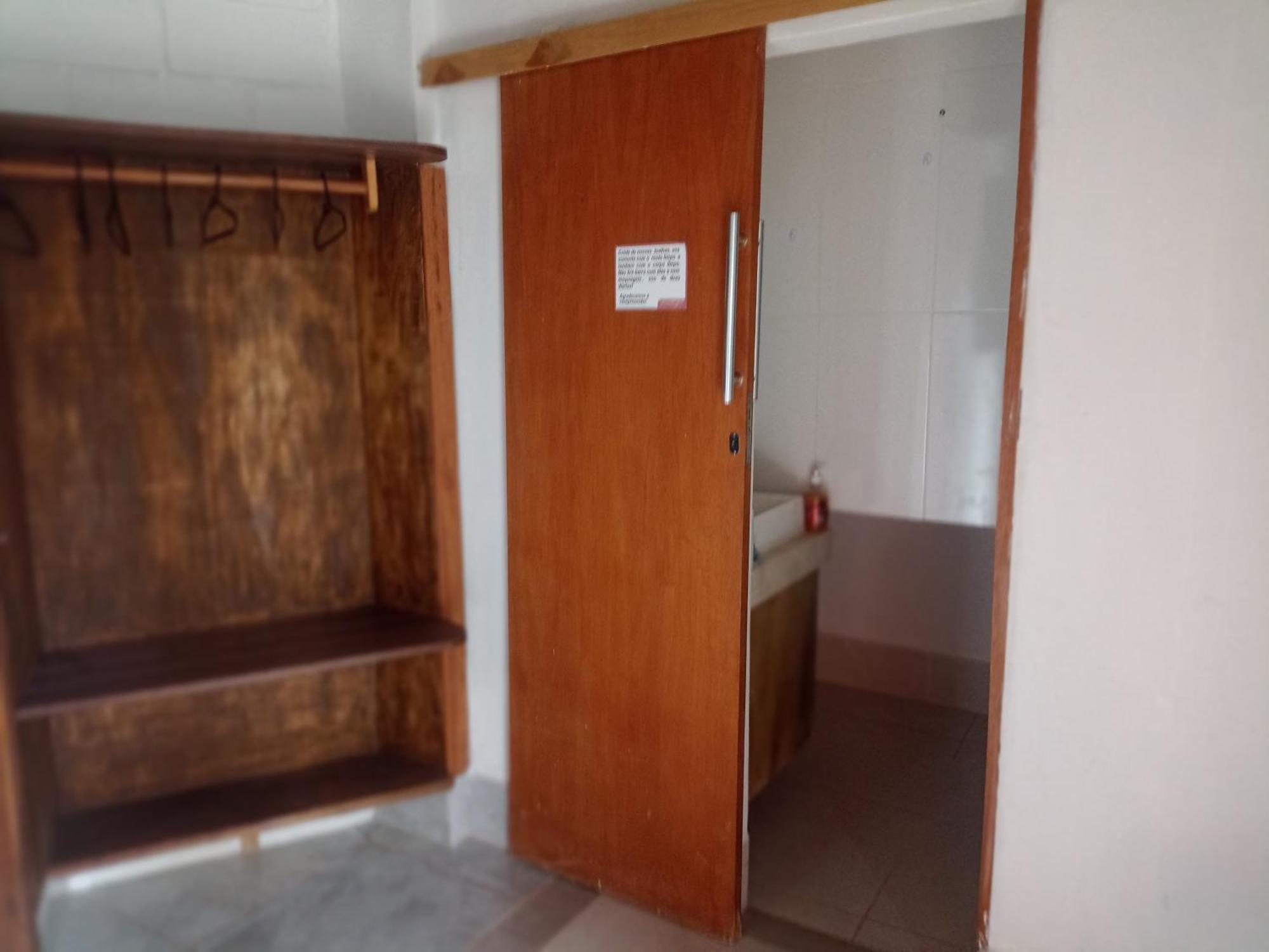 Pousada Da Gi Suites E Turismo ชาปาดา ดอส กิมาไรส์ ภายนอก รูปภาพ