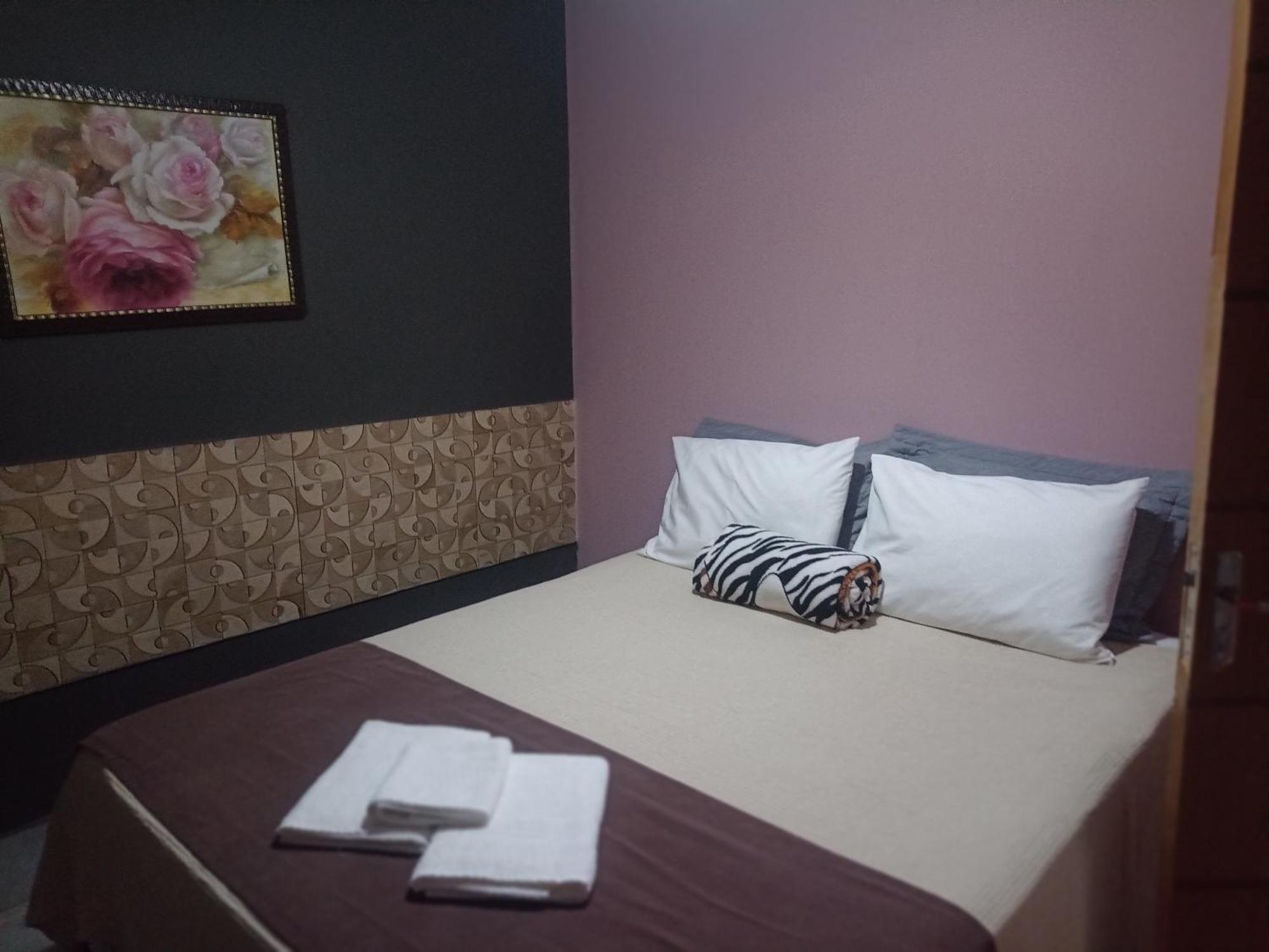 Pousada Da Gi Suites E Turismo ชาปาดา ดอส กิมาไรส์ ภายนอก รูปภาพ